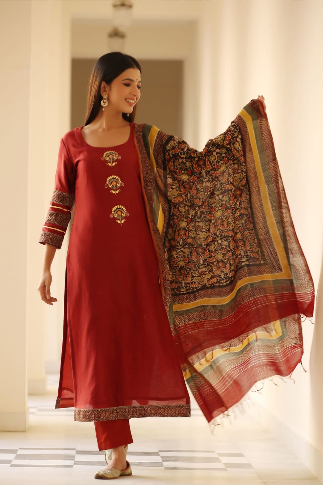 Maroon Kurta Set with Embroidered Motifs & Printed Dupatta