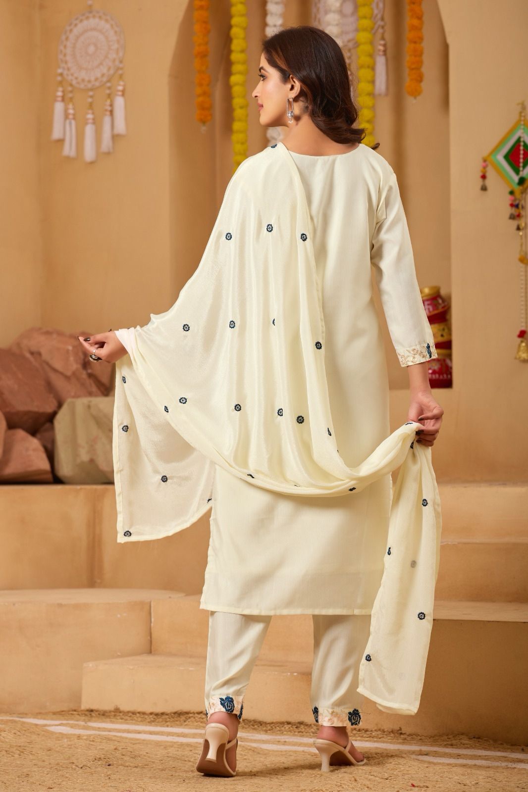 Premium Ivory Floral Embroidered Kurta Set with Elegant Dupatta